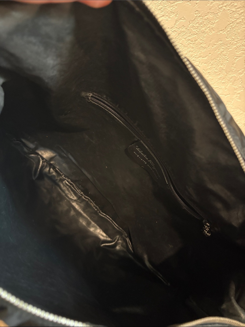 Salvatore Ferragamo Black Patterned Hobo Shoulder Bag - Picture 8 of 11
